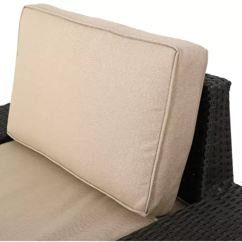 Christopher Knight Home Felicity 6-Piece Outdoor Wicker Sectional Conversation Set with Cushions