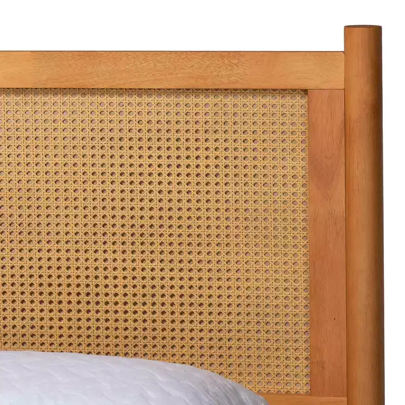 Ensemble de chambre à coucher 4 pièces Japandi Baxton Studio Jenn en bois brun doré avec rotin à finition vieillie, taille Queen