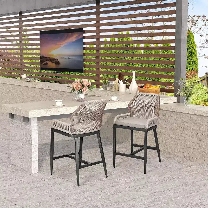 Tabourets de bar en rotin, lot de 2 chaises de bar d'extérieur avec dossier et cadre en aluminium, finition naturelle