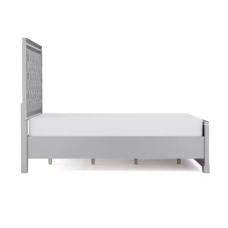 5pc Eastern King Tenaya Bedroom Set Silver/Gray - HOMES: Inside + Out